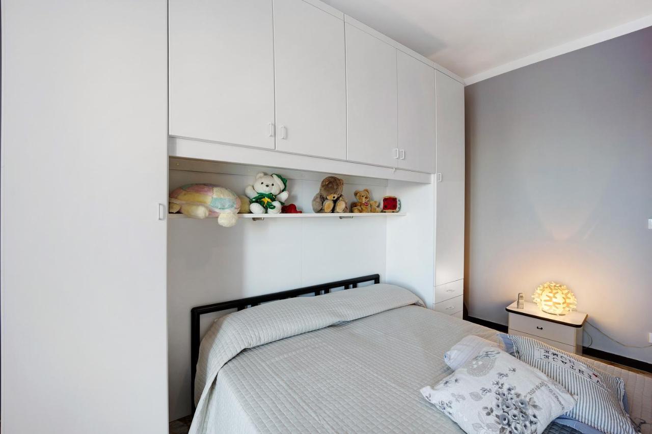 Casa Rose Di Mare Appartement Albenga Buitenkant foto